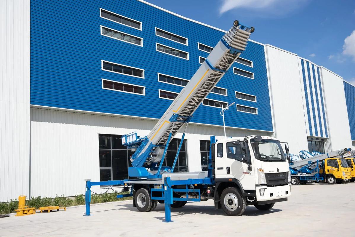 杭州临安小型云梯车上料车租赁多少钱