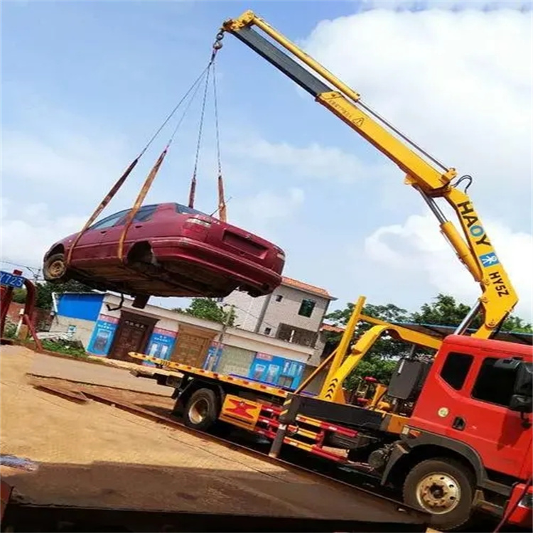 杭州临安吊车救援小汽车怎么吊