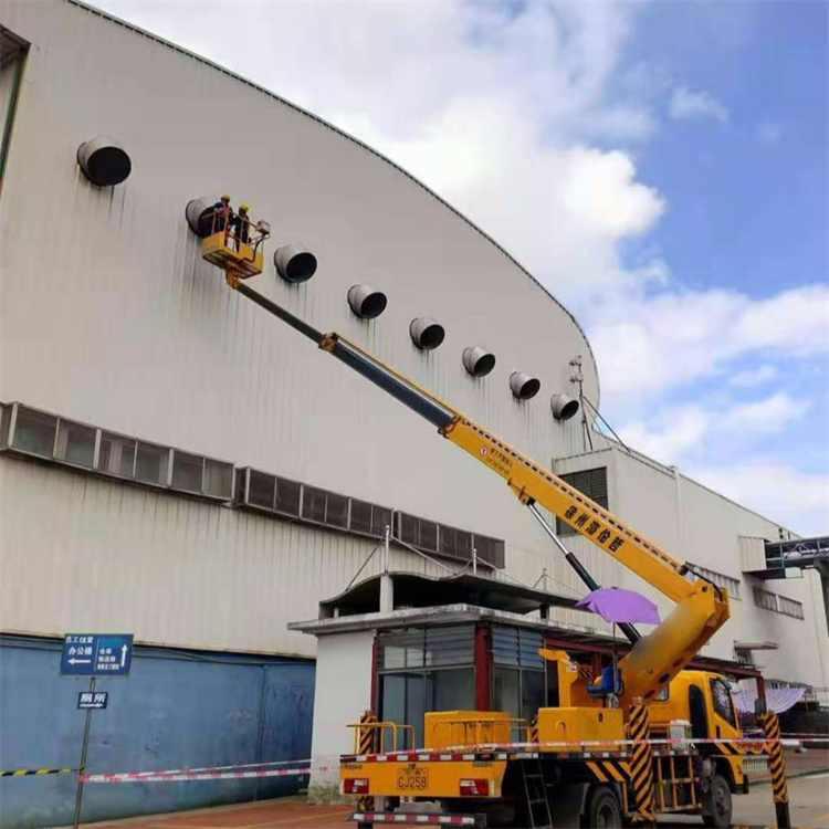 杭州临安高空作业车出租服务：专业广告牌安装解决方案